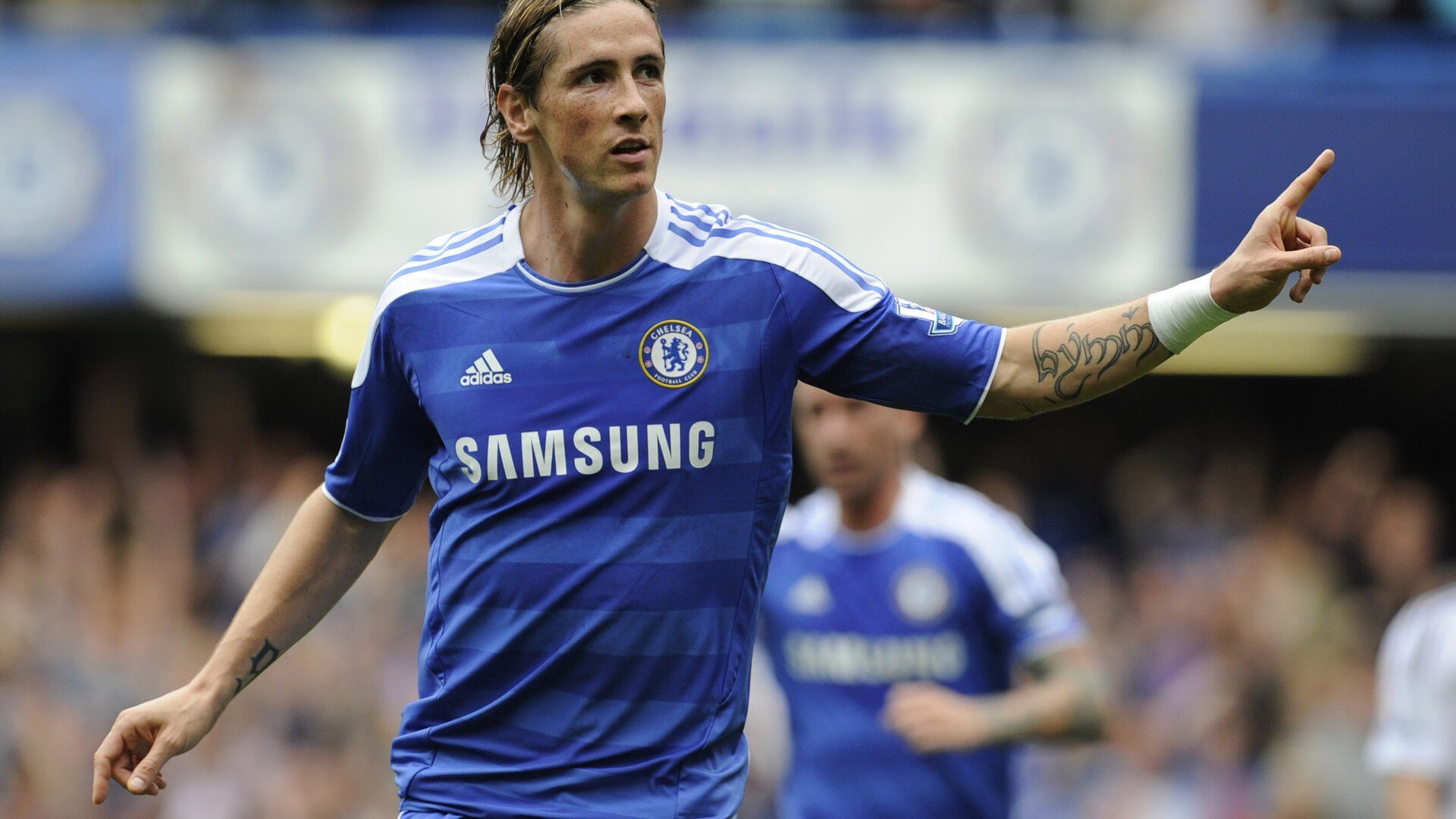 九游官网入口-“拜仁天才Aznu训练态度不佳，被清洗至英超”